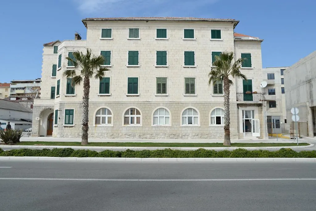 Penzion The West Coast Apartment Split